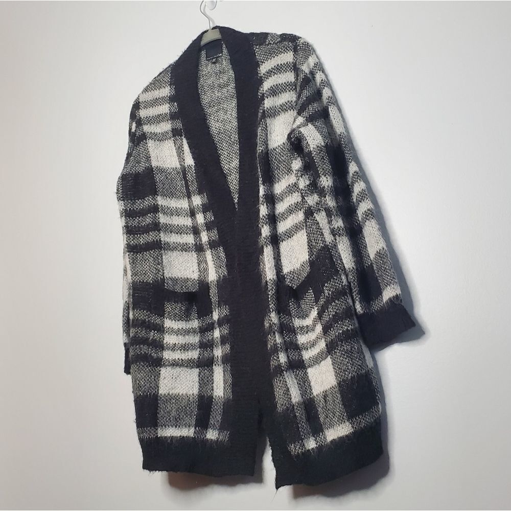 Sweet Claire S / M Cardigan Gray White Black Plaid Lightweight Fuzzy